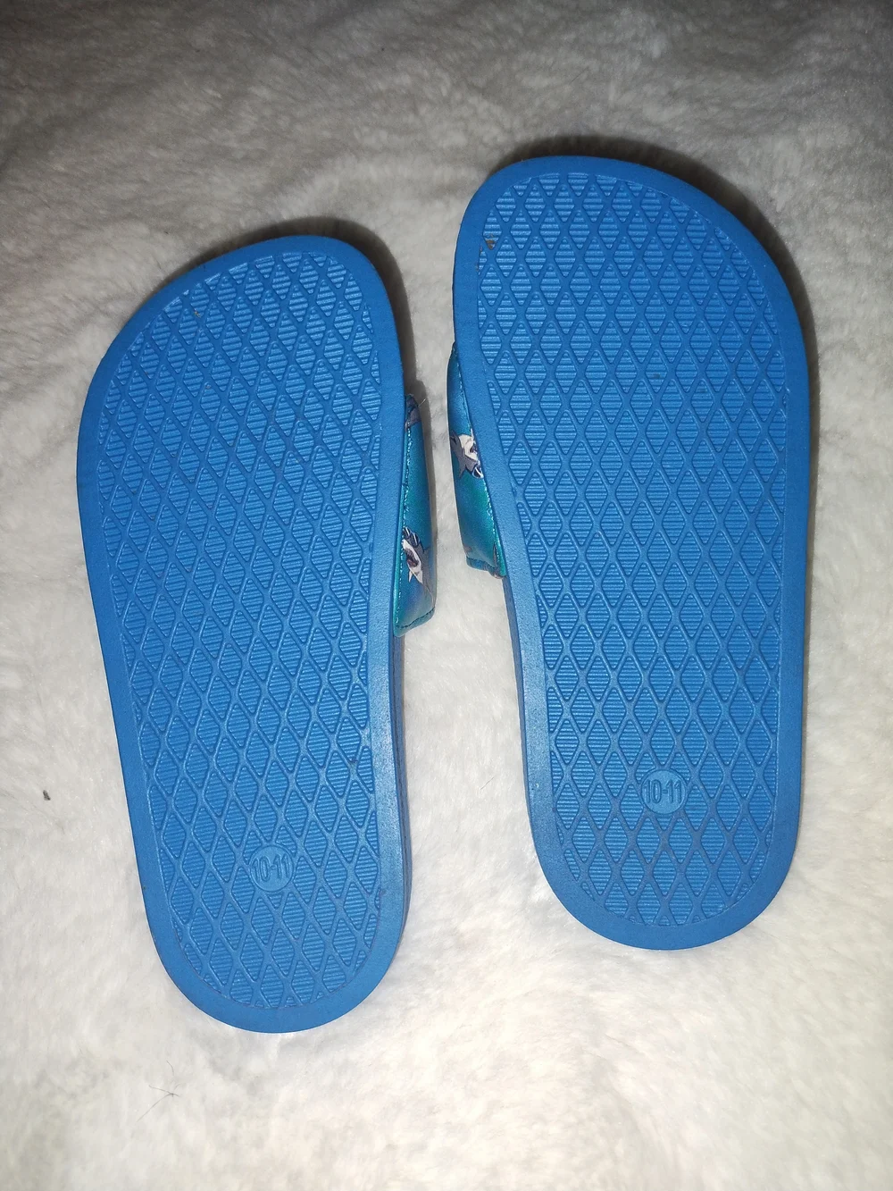 Old Navy Blue Shark Print Slide Sandals